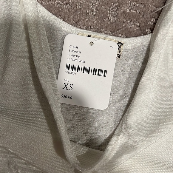 Free People white tank top - Picture 2 of 2